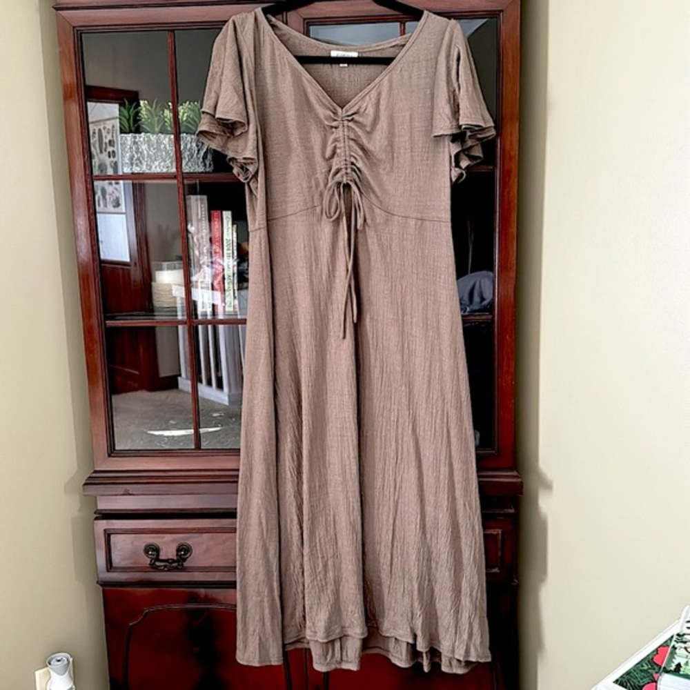 MAX STUDIO Dress. Size XL. NWOT